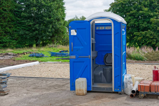 Types of Portable Toilets We Offer in Loudonville, OH
